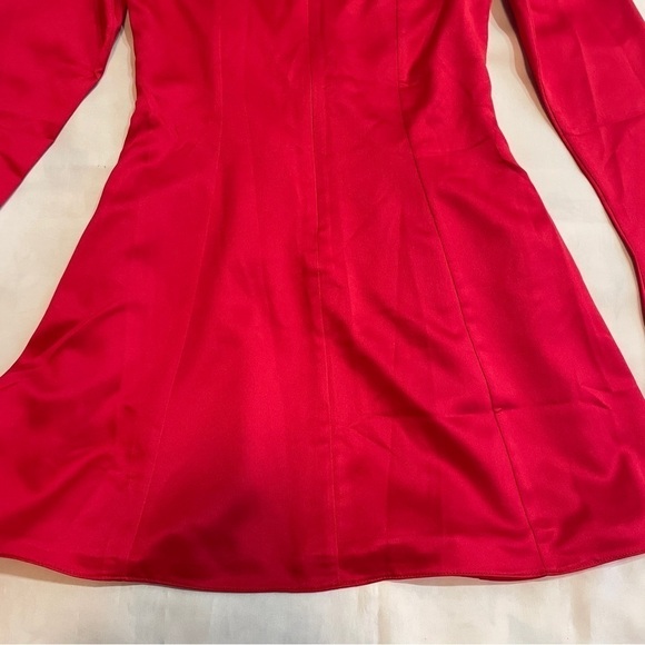 NEW! House of CB- Sacha Red Satin Mini Dress Long Flute Sleeve Round Neck Size S - Picture 10 of 13